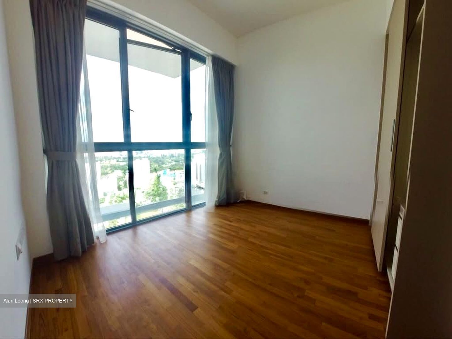 J Gateway (D22), Condominium #559809181